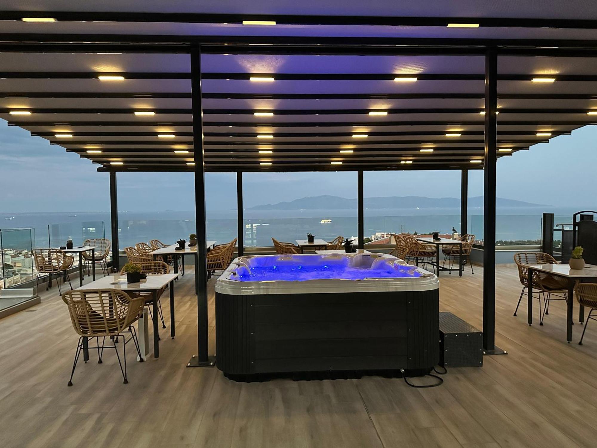 Blue View Apartments Kavála Luaran gambar